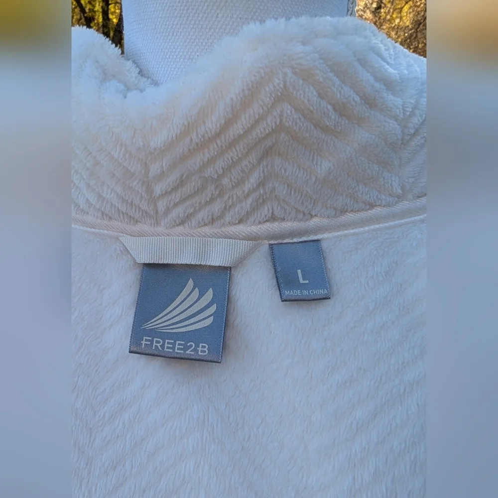 Free2B Butter Fleece Full-Zip Jacket, Creamy White, L NWOT - Picture 6 of 12